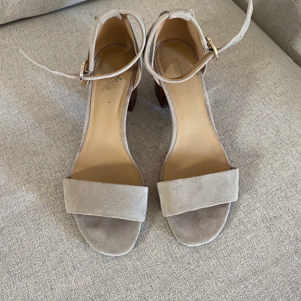 Michael Kors Sandals with heel (size 8.5)